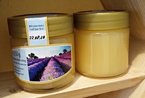 Gläser Lavendelhonig aus der Provence